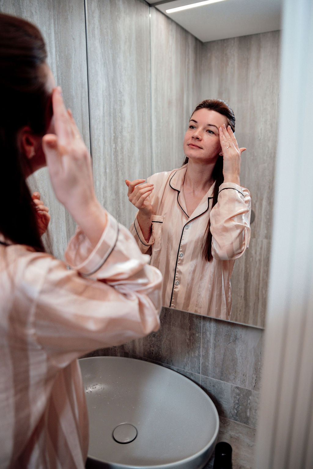 Puoselėjantis veido aliejus